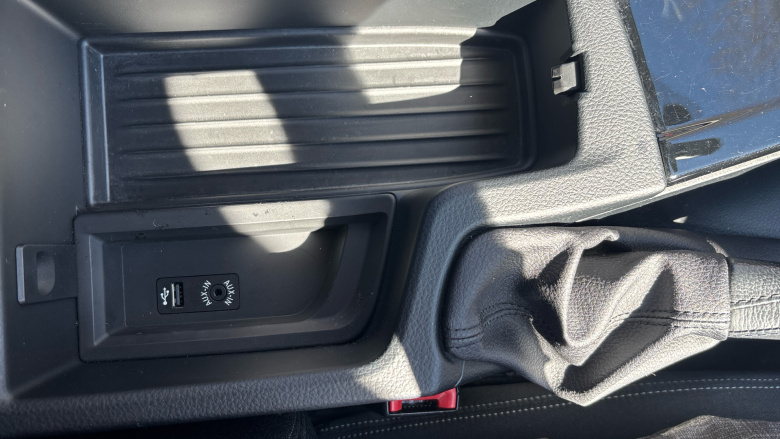 BMW 3 Series 318i Sport 4dr Petrol Saloon